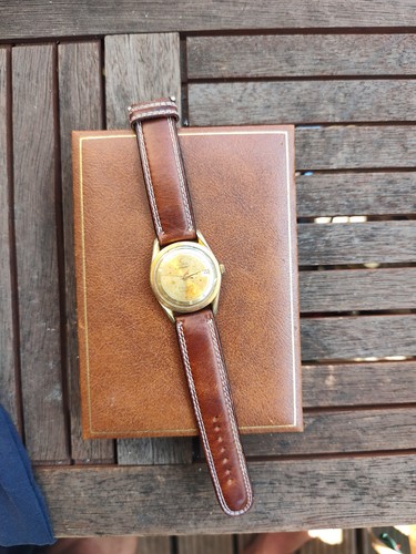 Orologio svizzero automatico