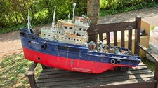 RC nave Eduko 94 (trattore)