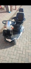 Scooter Elettrico E Carrozzina
