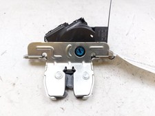 SERRATURA PORTELLONE 10459738 MG ZS (--) 1.5 B 16V MAN 5M 106CV 2023 5P SUV