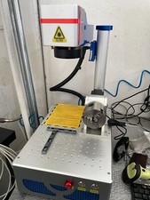 marcatrice laser 30W con 4°asse pari al nuovo