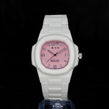 orologio bianco e rosa stile