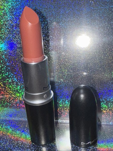 Nuovo rossetto mac - nuovo,