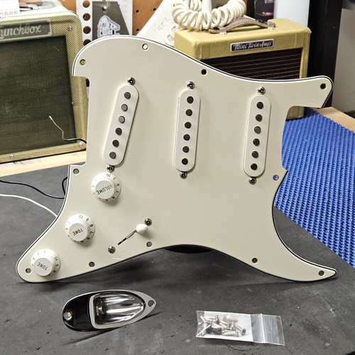 2007 fender american highway - 2007,