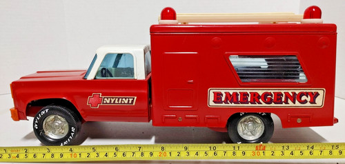 Camion ambulanza emergenza - camion,