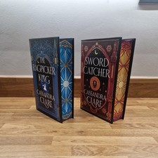 Illumicrate - Sword Catcher