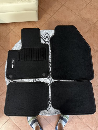 Set tappetini moquette nero
