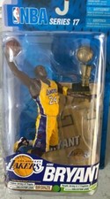 MCFARLANE Serie 17 ~ Personaggio Laker KOBE BRYANT CON TROFEO IN SCATOLA 9''