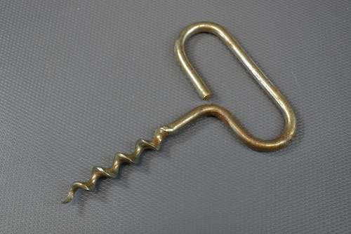 Ancien tire bouchon fer - bouchon,