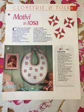 Schema punto croce Ricamo Geometrie e folk Motivi in rosa bavaglino 