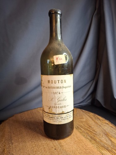 Rara bottiglia vino vuota - rara,