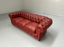 Divano Chesterfield 3 posti Poltrona Frau "Chester" - in pelle rosso intenso