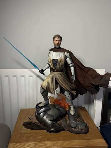 Statua sideshow collectibles - statua,