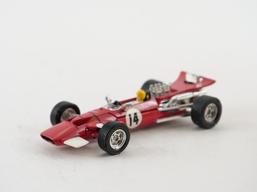 Dinky toys 1433 - toys, surtees