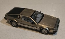 Modellino auto Sun Star 1/18