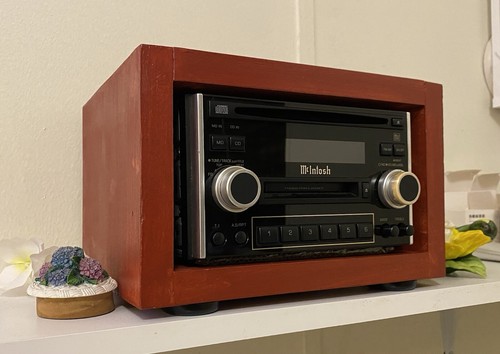 Mcintosh head unit - cd/md/fm,