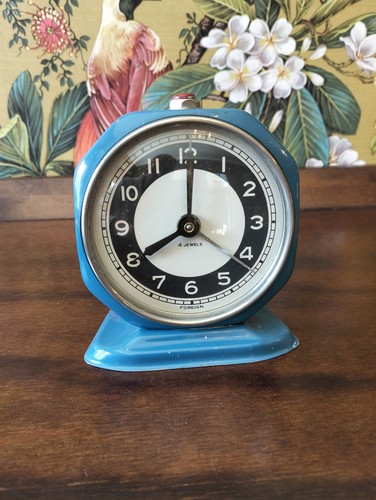 Vintage blue mechanical alarm - blue,