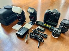 Nikon D90 DSLR come nuova kit