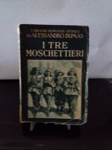 Libro tre moschettieri - libro,