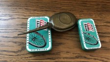 LOTTO D'EPOCA 2 SCATOLINE SET RIPARAZIONE BICICLETTE REMA TIP TOP+OLIATORE