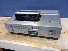 VIDEOREGISTRATORE VHS