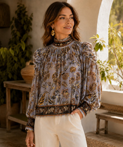 \Camicia nuova con etichette