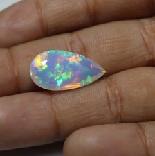 5,7 ct 20 x 10,3 x 6,3 mm