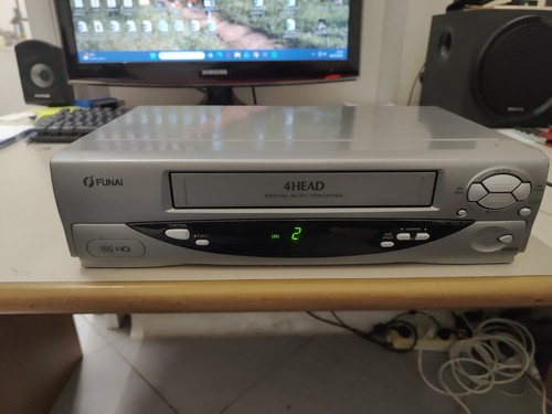 Videoregistratore vhs funai - vhs,