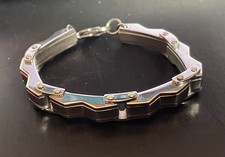 Bracciale rigido in acciaio