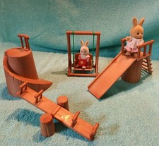 MAPLE TOWN NIDO SIMPATIA SCUOLA POSTINO VESPA PARCO GIOCHI MOTO MAPPLE scivolo