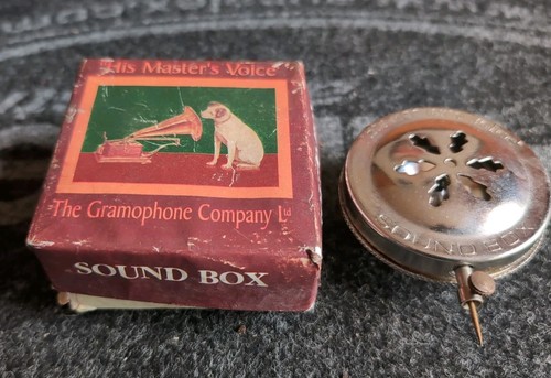 His masters voice sound box - masters,