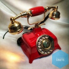 Telefono rotante vintage rosso
