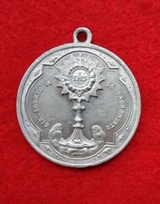 126) MEDAGLIA RICORDO DELLA COMPAGNIA DEL SS. SACRAMENTO IN ALLUMINIO.