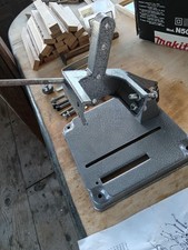 SUPPORTO PER SMERIGLIATRICE MOLATRICE FRULLINO ANGOLARE