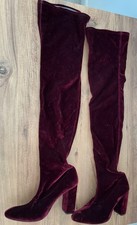 Stivali donna Zara sopra il