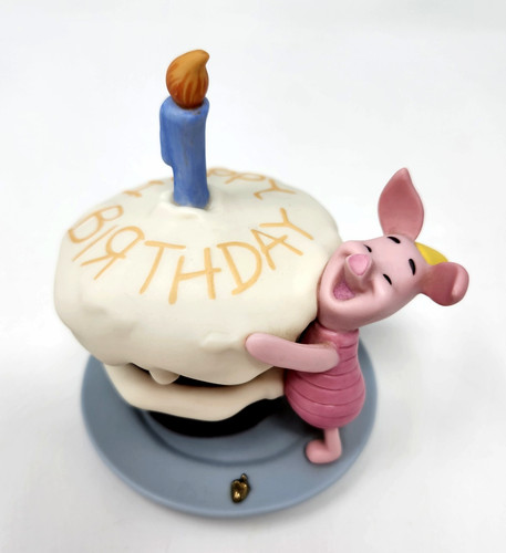 Statuina cupcake pooh - cupcake,