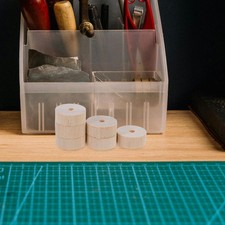  50 pezzi di ruote in legno