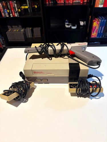 Nintendo nes console gun - w/, &