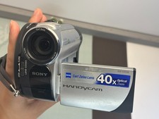 Camcorder Sony DCR-DVD106E