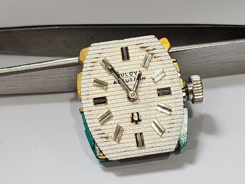 Orologio elettromeccanico