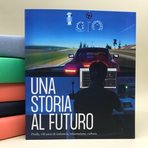 Una storia futuro - storia, al