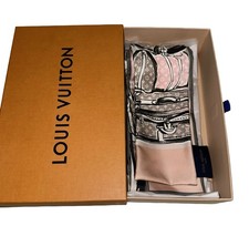 louis vuitton scarf authentic