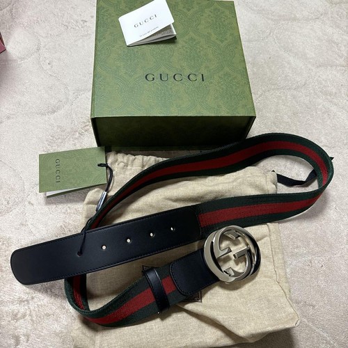 Gucci 411924 h917n buckle - 411924,