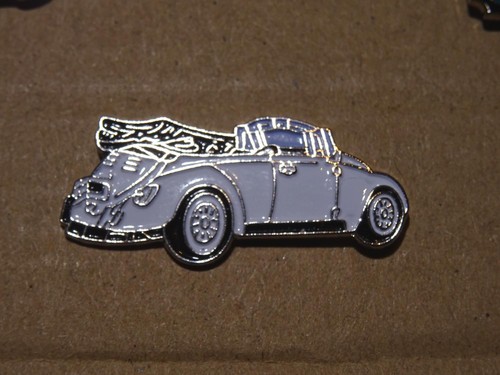 Volkswagen pin maggiolino - volkswagen,