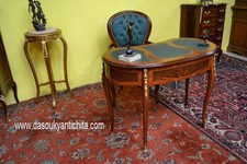 Scrittoio a fagiolo stile