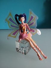 "KINDER" Maxi Sorpresa, "MUSA", "WINX CLUB" Bambola, plastica, altezza 23 cm.