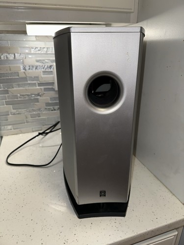Yamaha powered sub woofer - sub,
