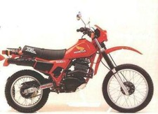 HONDA XL 500 R RICAMBI MOTORE FORCELLA PLASTICHE STRUMENTI LEVE CERCHI PEDANE 83
