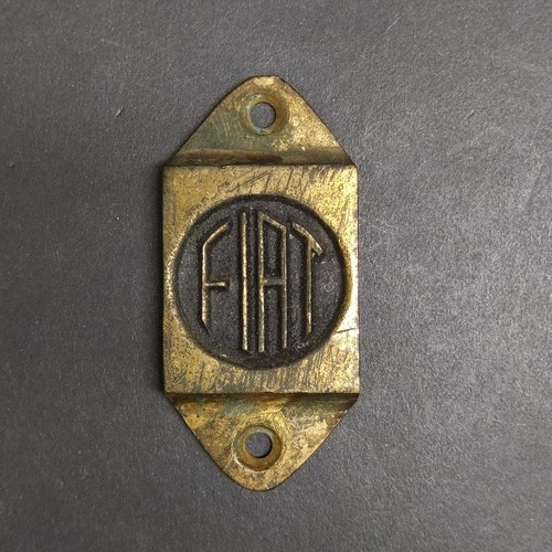 Fregio epoca per automobili - fregio,