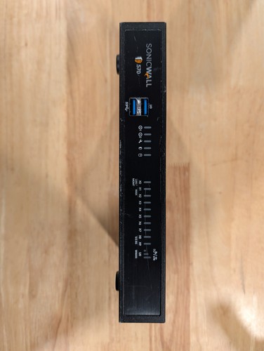 Sonicwall tz570 apl62 - tz570, apl62-0f7